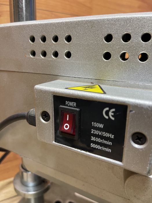 Masina de frezat microgaurire Bormasina banc de precizie