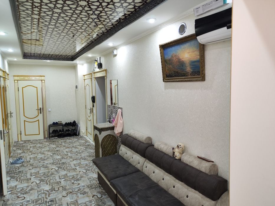 Квартира сотилади