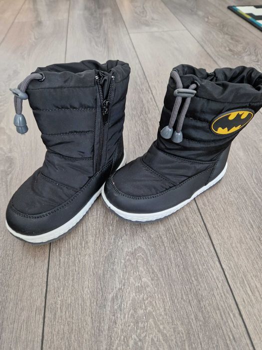Cizmulite iarna  Batman 27