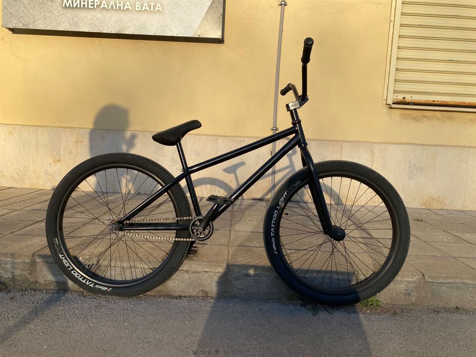 Pride street - на части