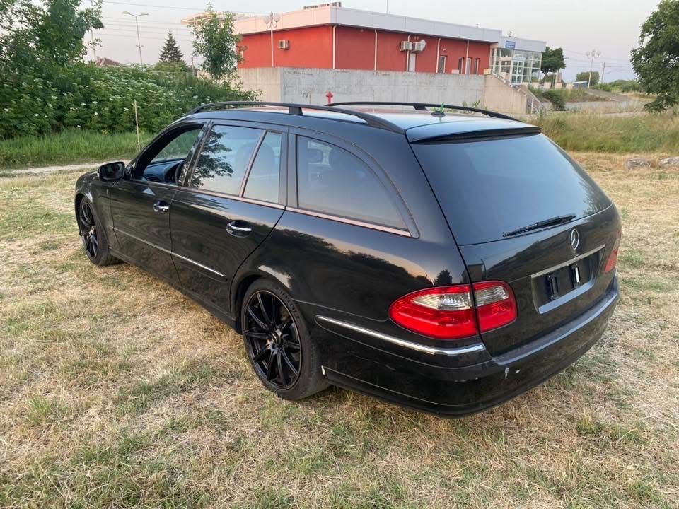 Мерцедес Е320 224кс. Нав внос!