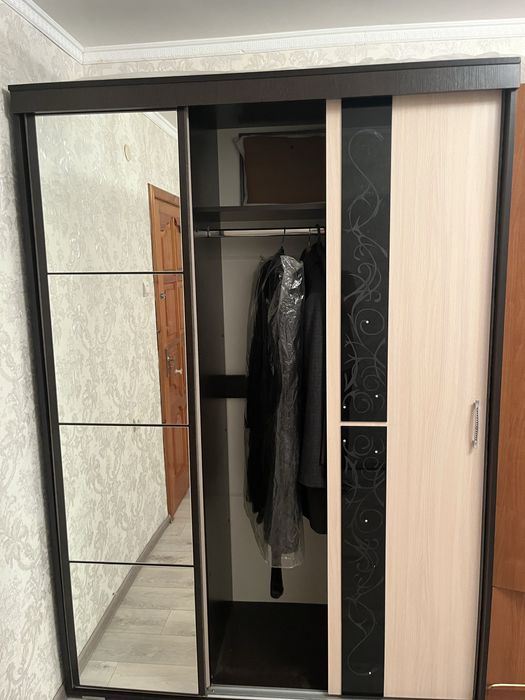 Продается шкаф в хорошем состояний