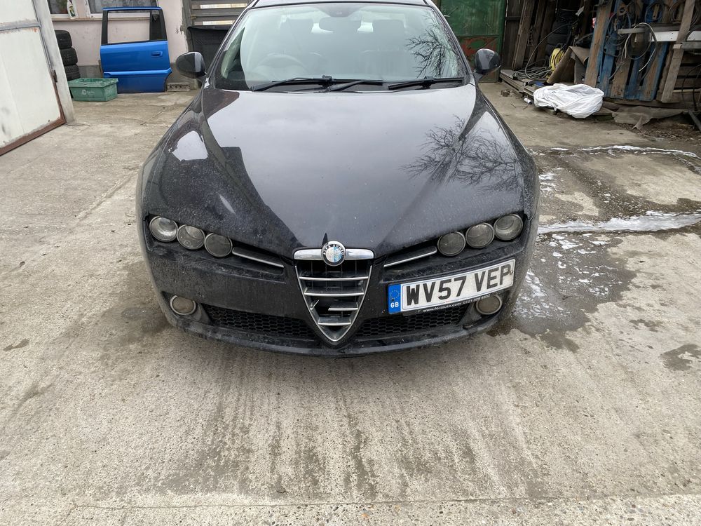 Dezmembrez Alfa Romeo Sedan 159 1.9JTD