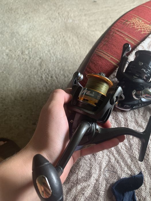 Molinete si undita de pescuit!