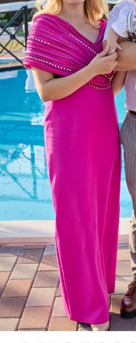 Rochie elegantă fucsia