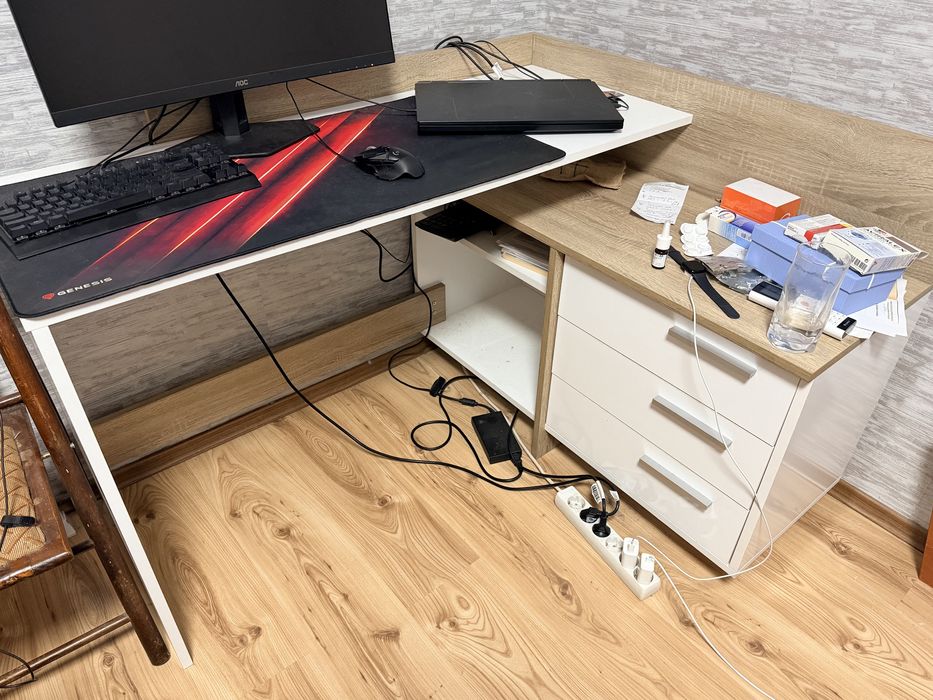 Обзавеждане за стая