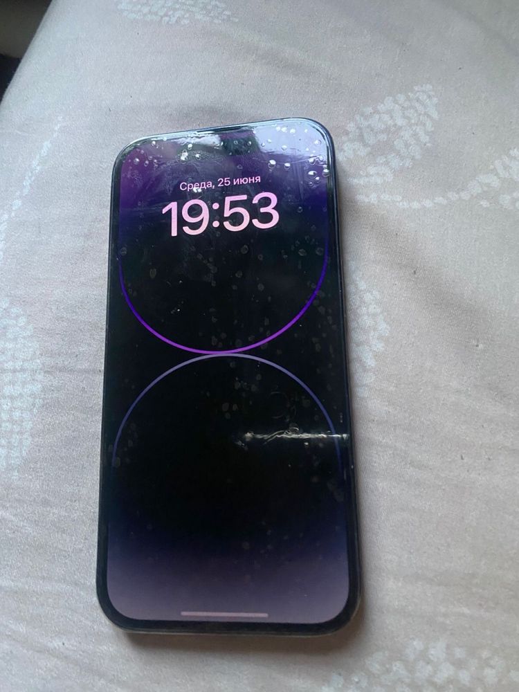 Продам айфон 14 про