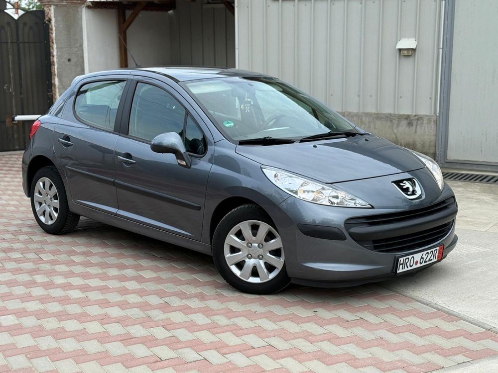 Peugeot 207 1.4 benzina 95 cp/2010