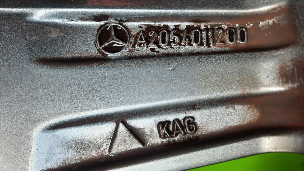 Продавам Единична джанта за Мерцедес W205  AMG