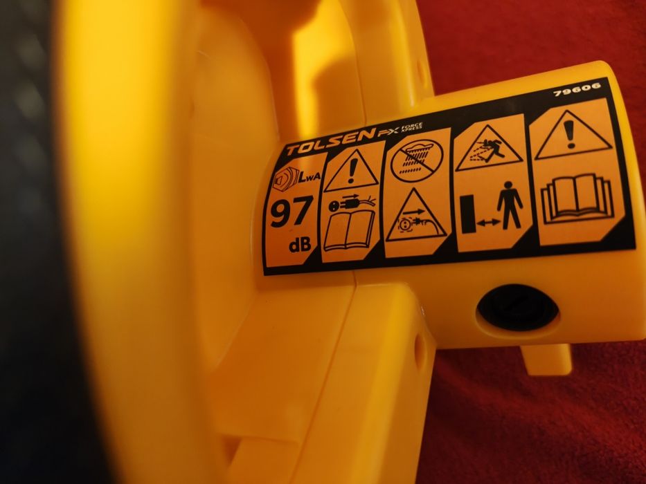 Vând suflantă Tolsen FX Force Xpress