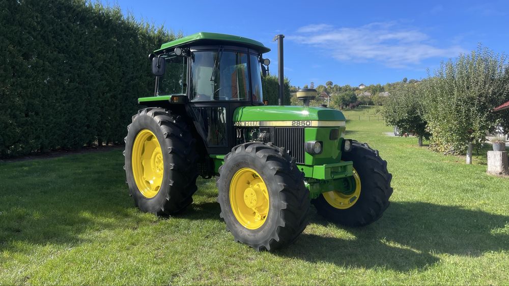Tractor john deere 2850