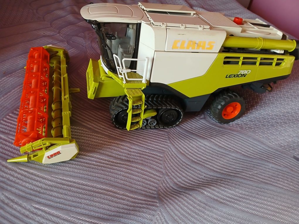 Claas lexion 780