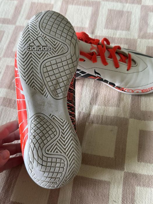 Футболни обувки Adidas