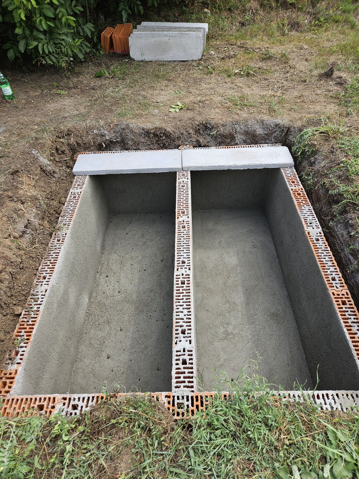 Execuție monumente funerare