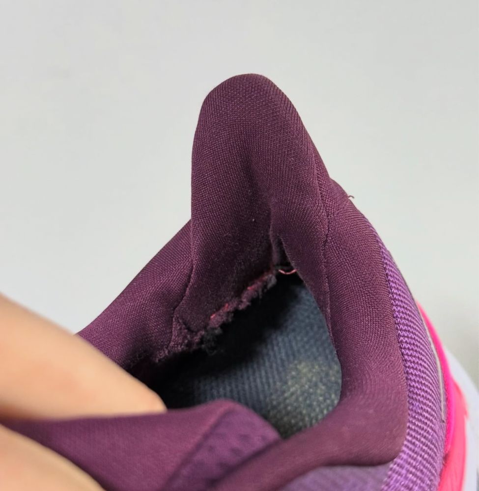 Hoka Clifton 8