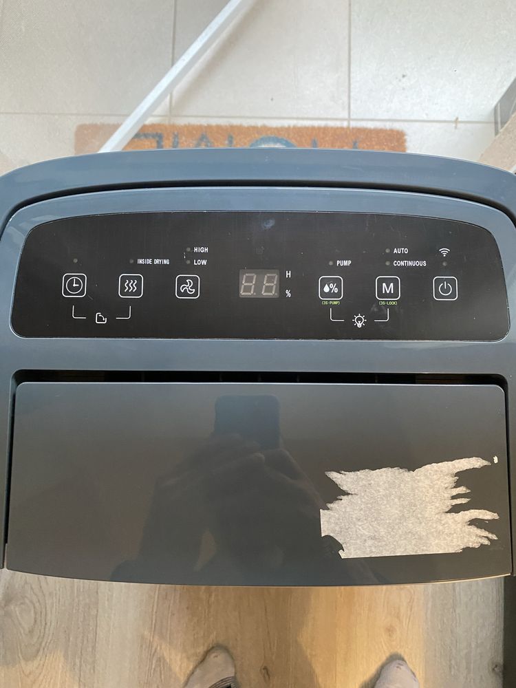 Влагоабсорбатор 50L Smart обезвлажнител