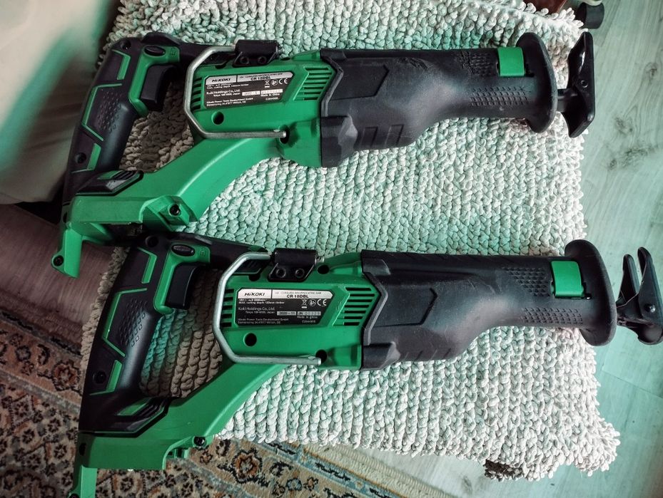 саблен трион HiKOKI CR18DBL  безчетков,