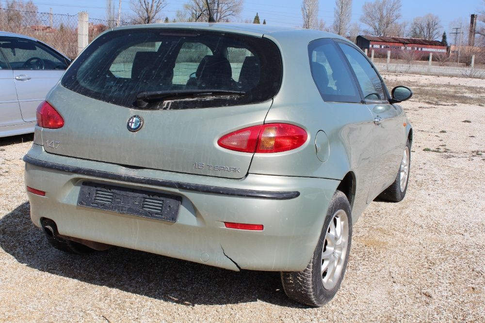 Alfa Romeo 147 na chasti 1,6 benzin 2005 1,9 JTD Diesel 2004