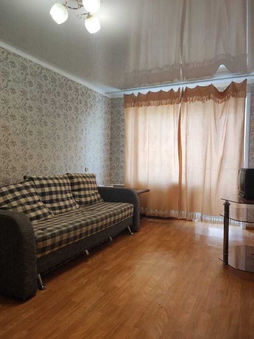 1 комнатная квартира Парковая128