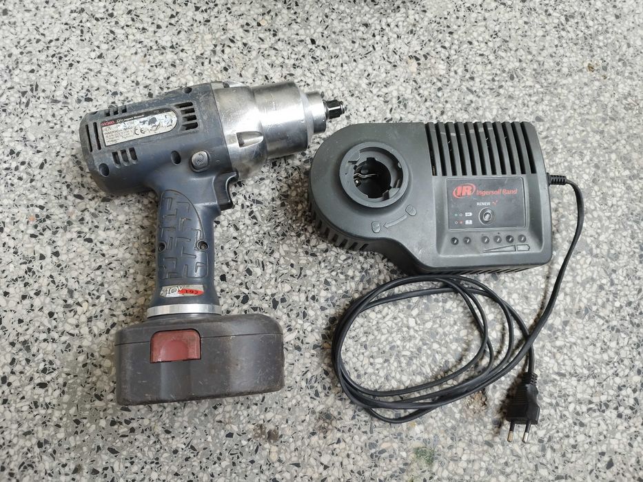 Акумулаторен ударен гайковерт Ingersoll Rand W360