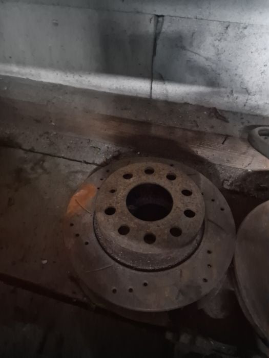 Set discuri frână perforate spate seat leon 5x112 golf 5 etc