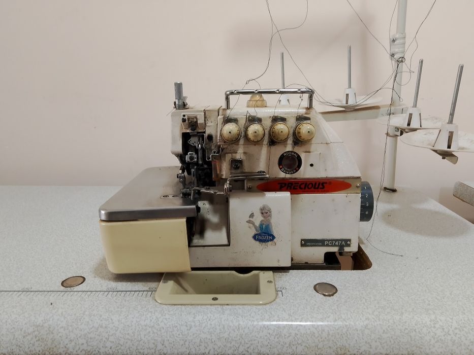 Оверлок 4 та ипли маркаси Precious