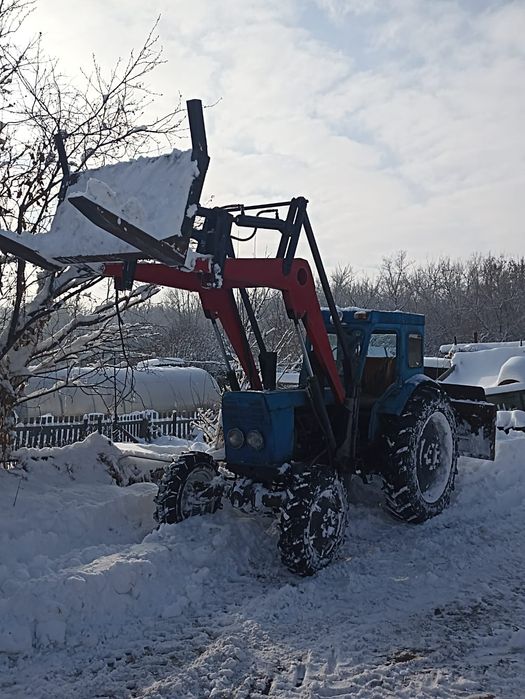 Продам Трактор с куном