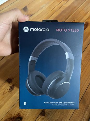 НОВИ: Блутут слушалки Motorola