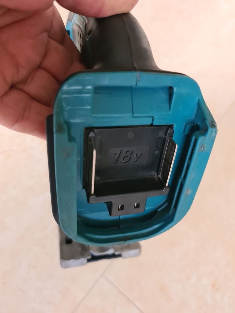 Makita BJV 180 - fierastrau pendular