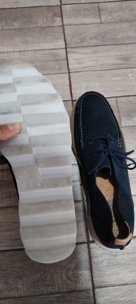 Pantofi Clarks Nr 43