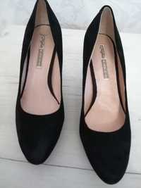 Елегантни обувки от естествена кожа Buffalo London 40 номер