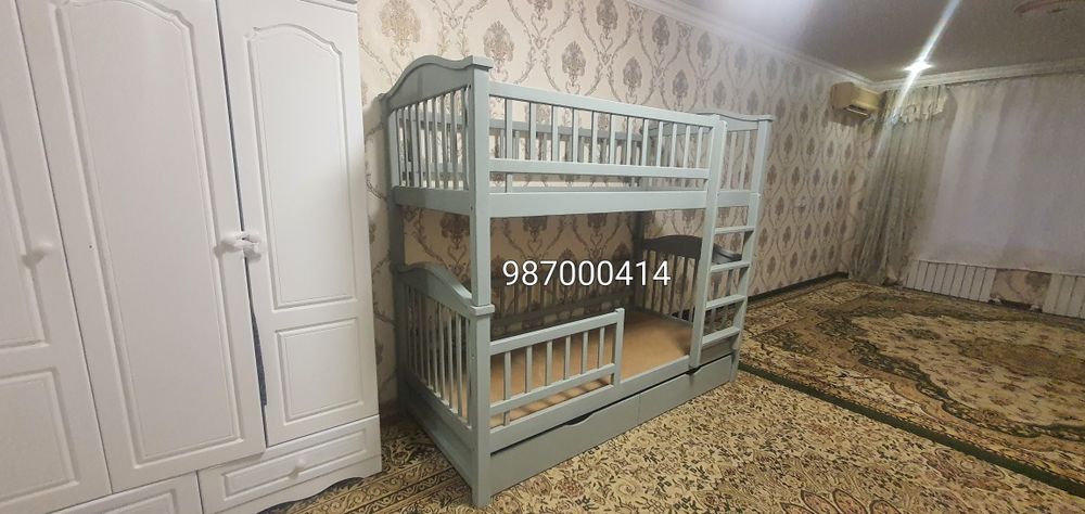 Двухьярусная кровать