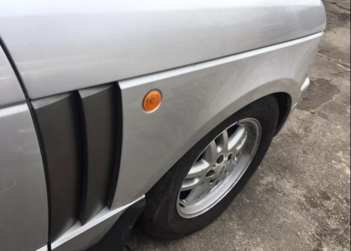 Aripa fata stanga dreapta Range Rover Vogue L322 2002-2012 dezmembrez