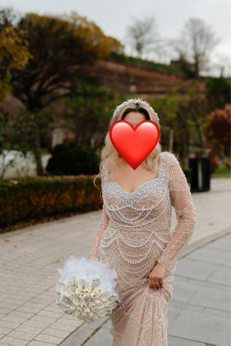 rochie tip sirena batuta in perle si margele