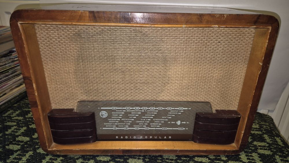 Radio vechi romanesc perioada lampi Electronica Popular