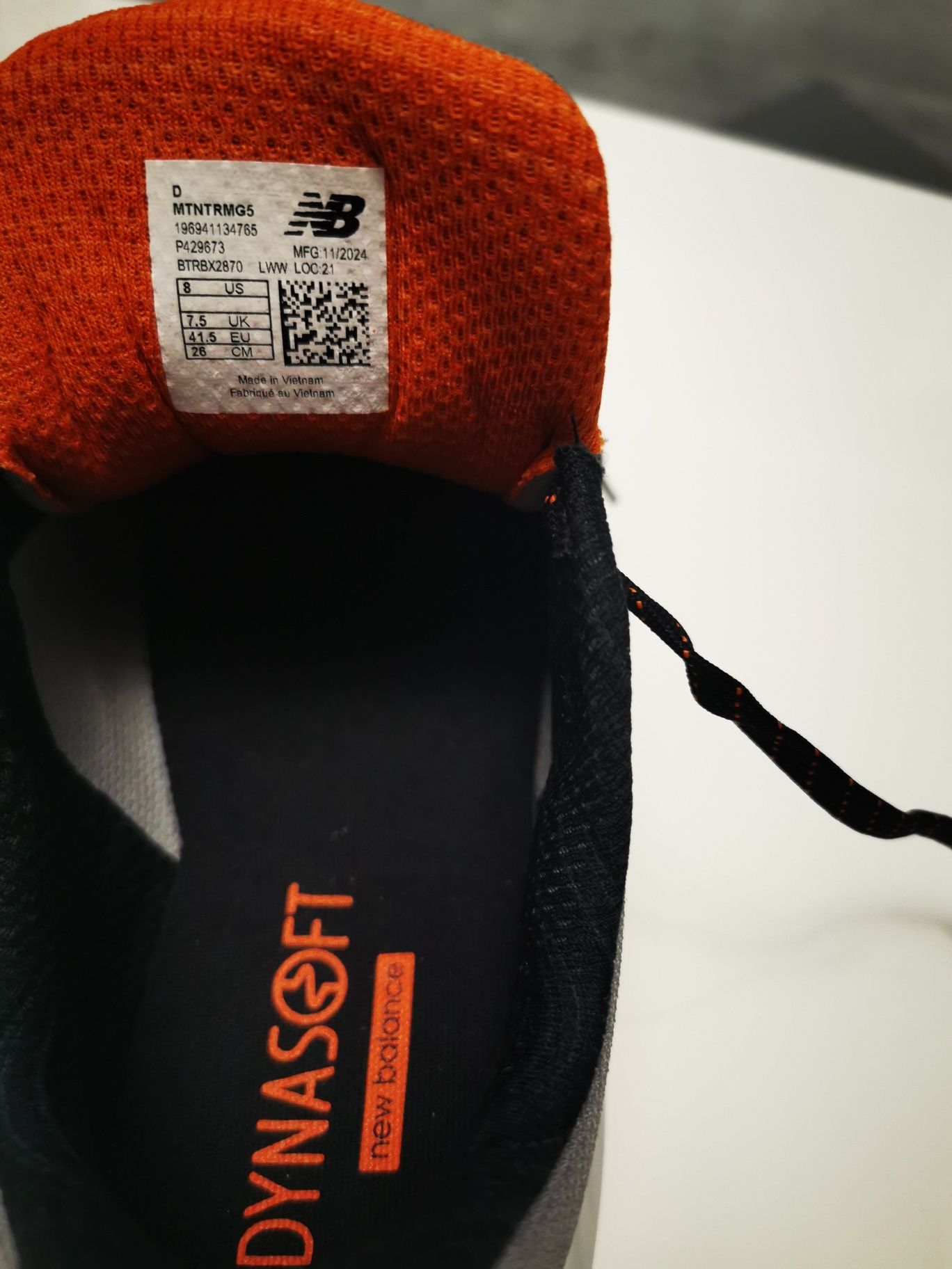 Мъжки спортни обувки New Balance номер 41.5