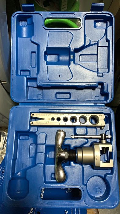 Trusa geanta bercluit “bercuit” value cutie excentrica vft-808L-i noua