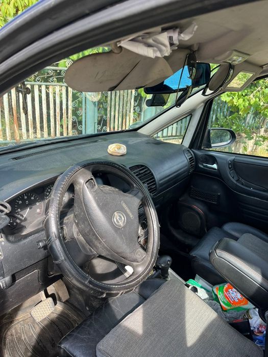 Vând Opel Zafira 7 locuri