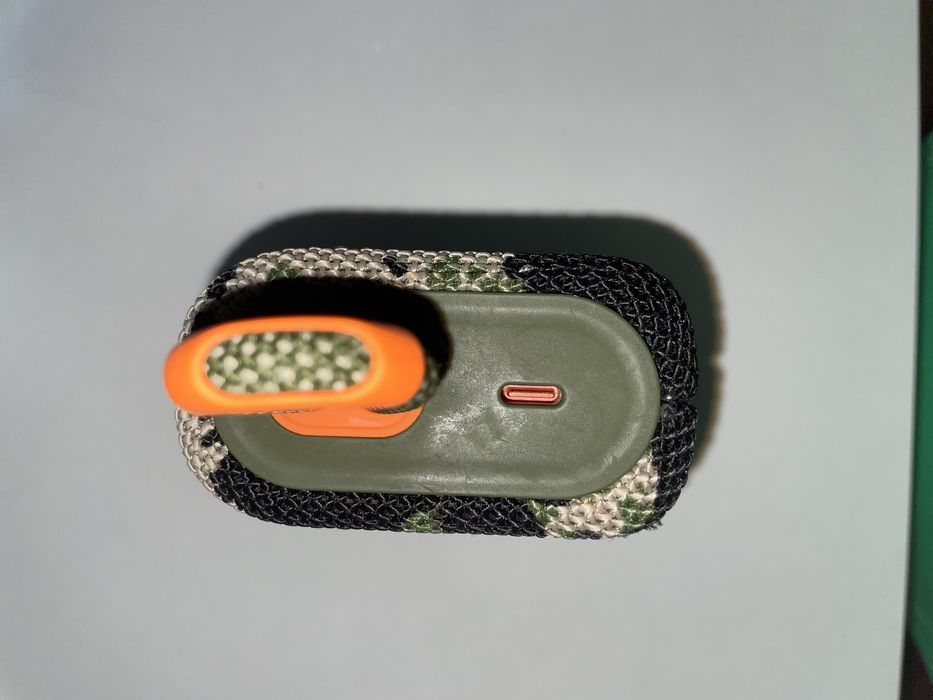 Тонколона JBL GO3