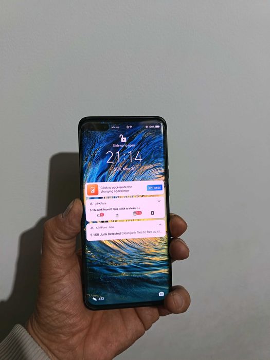 Huawei p 40 pro продаётся в отличном состоянии