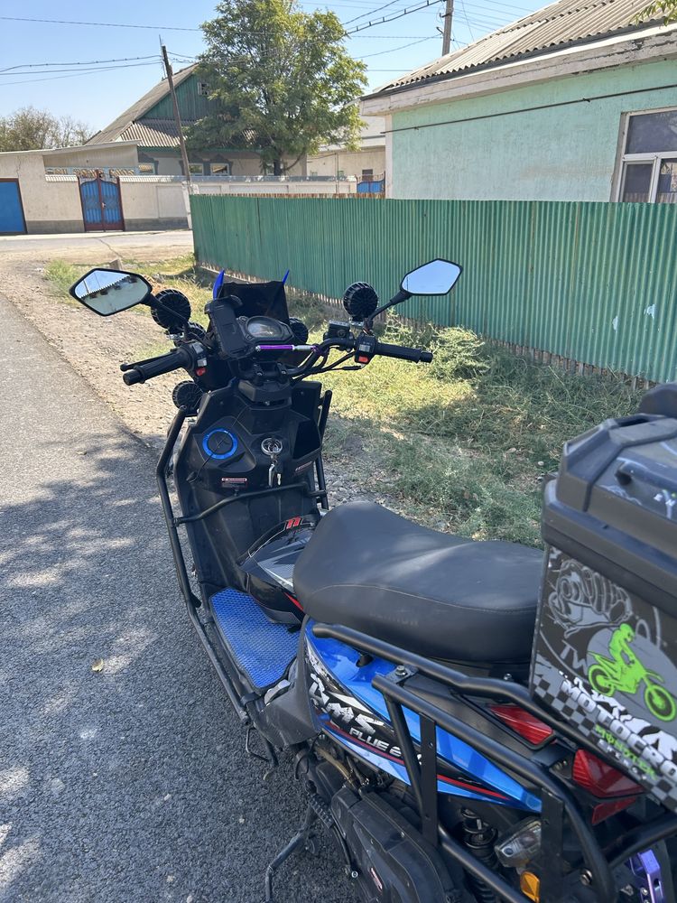 Мопед Bennali 180cc