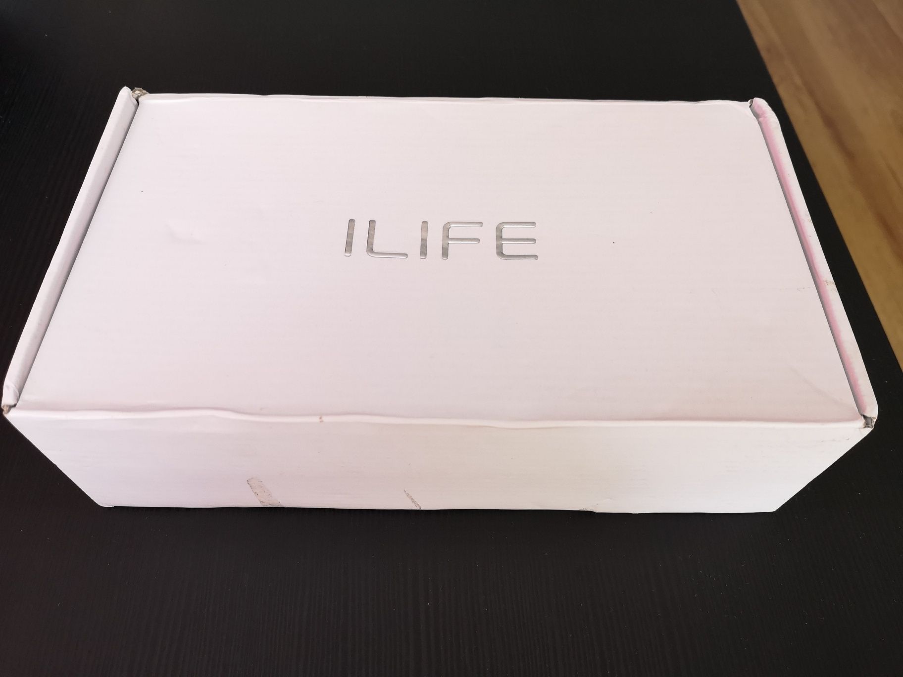 iLife v8s робот прахосмукачка за части