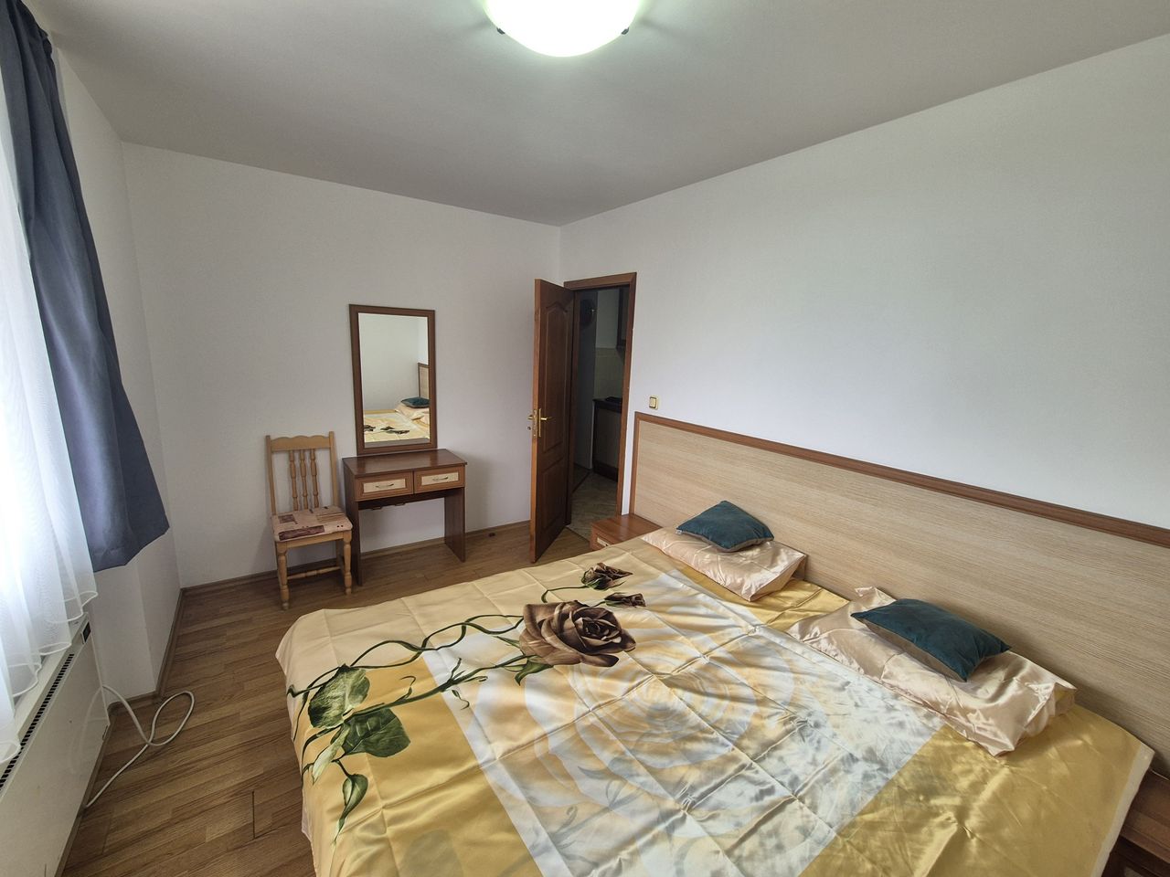 Дава се под наем Двустаен апартамент в Банско - 65 кв.м за 25.5 € - Снимка #6