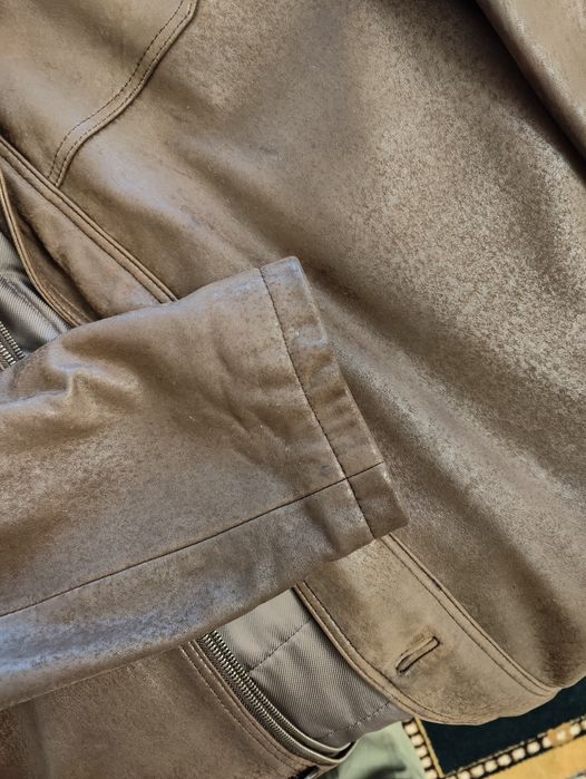 Geaca de piele nabuc