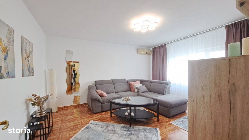 Inchiriere 3 camere Vitan Mall, et. 4