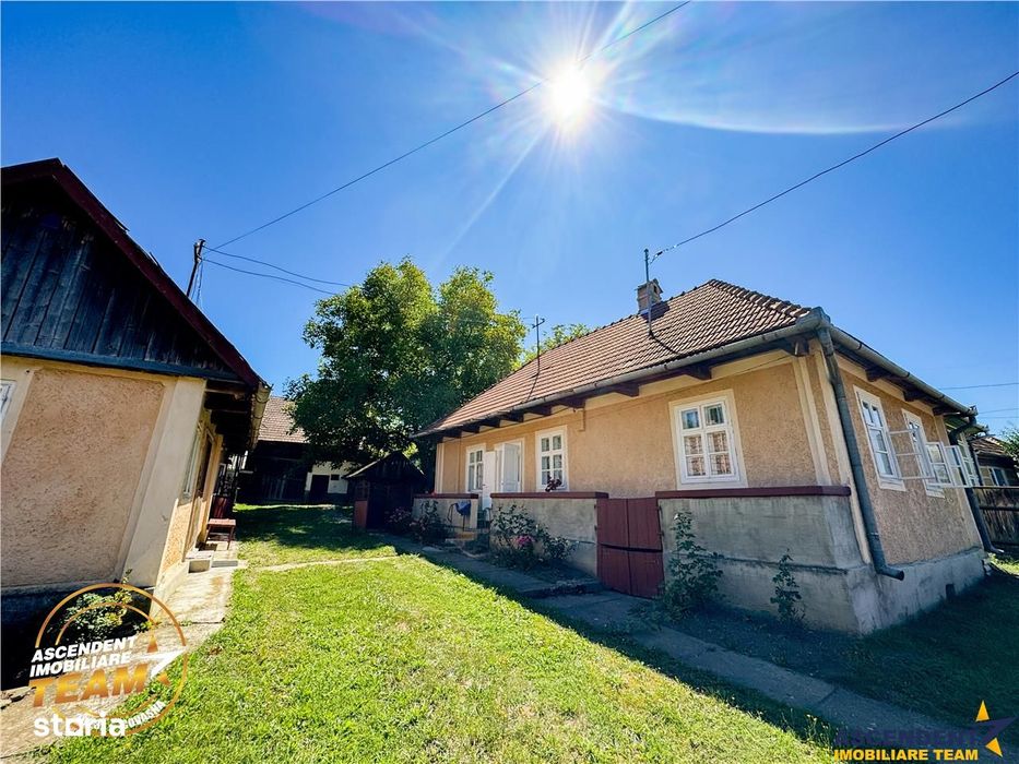 FILM! Doua case+anexe,rezidential comercialde vacanta,Zagon,Covasna