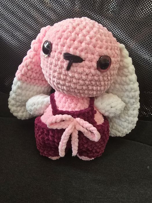 Jucarie crosetata iepuras