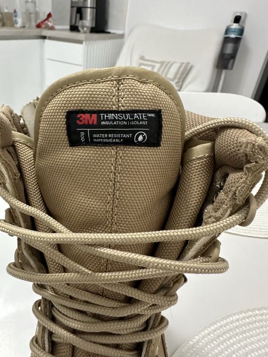 Bocanci tacticii Thinsulate,marimea nr.39.