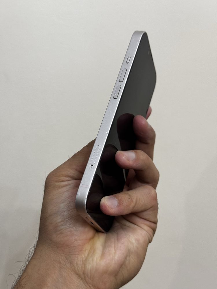 Iphone 13. 128гб АКБ 100%