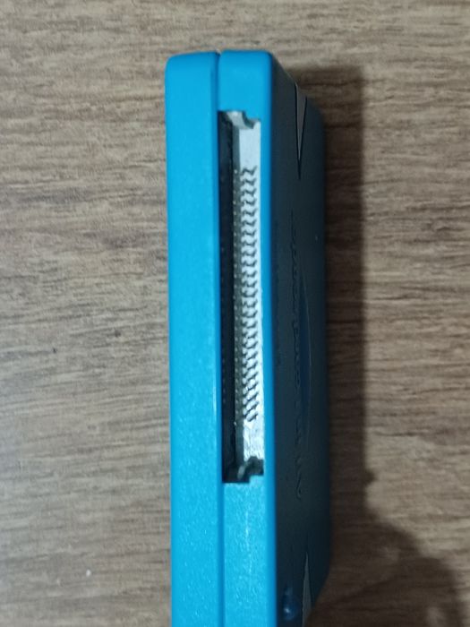 Cititoare carduri memorie SD, MICRO SD, CF, MS
Pretul este pentru o bu